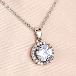Collana con ciondolo in cristallo Halo per donna, gioielli alla moda, regalo di compleanno - Product Image 1