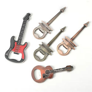 Abrebotellas de cerveza de metal con forma de guitarra de sublimación creativa personalizada Diseño único de imán de nevera - Product Image 6