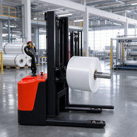 Lève-rouleaux électrique de 1100 lb de capacité, élévateur portable pour manutention de charges cylindriques et rouleaux de film