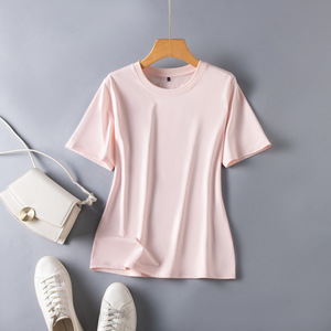 T-shirt col rond pour femme en 40% coton mercerisé, 56% polyester, 4% soie de mûrier, impression personnalisée, coupe classique - Product Image 4