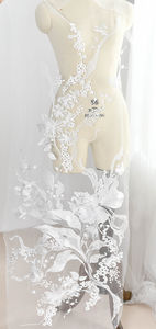 גדול גודל 3D פרח רקמת כלה תחרה בד על קוטור שמלה - Product Image 3
