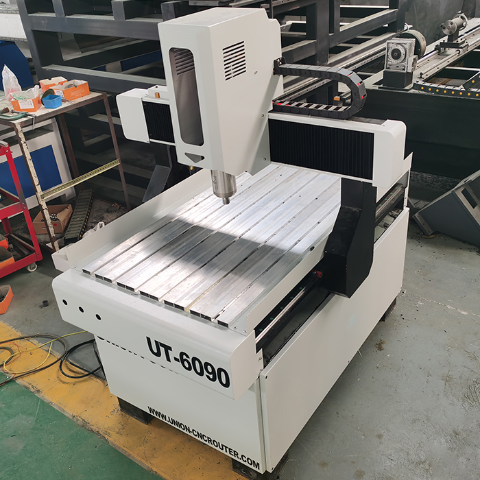 High Quality 2.2kw 3kw 5.5kw 220V 240V Mini 3d 6060 6090 1212 1325 Wood CNC Router Machine