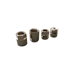 Repuestos de Alta Calidad para Camiones, Conector de Repuesto para Manguera de Inclinación de Cabina 85110482 para Camión Volvo - Product Image 5