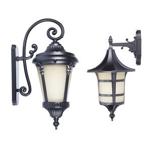 Lampe murale extérieure traditionnelle LED en alliage d'aluminium, étanche, 3500K blanc chaud, angle de faisceau de 20 degrés, montage mural, éclairage de jardin - Product Image 1