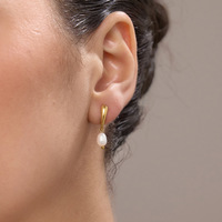 Boucles d'oreilles clous en acier inoxydable Manqiu, plaquées or 18 carats, design classique pour femmes, accessoires de luxe légers haut de gamme avec strass