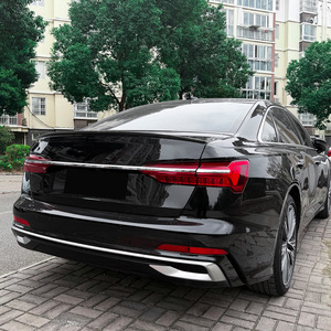 สปอยเลอร์หลังรถยนต์ Audi A6 C8 ปี 2018-2025 สีดำเงา ลายคาร์บอนไฟเบอร์ วัสดุ ABS ดีไซน์แบบ Ducktail - Product Image 1