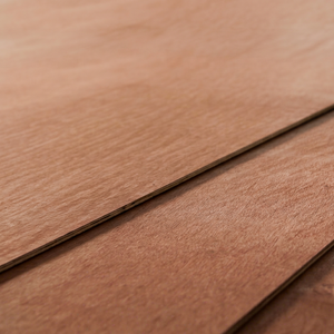 FOMEX GLOBAL Vietnam Madera Contrachapada Comercial E2 de Primera Clase con Revestimiento de Bintangor de Acacia de 15-17 18mm para Embalaje de Muebles Modernos - Product Image 1