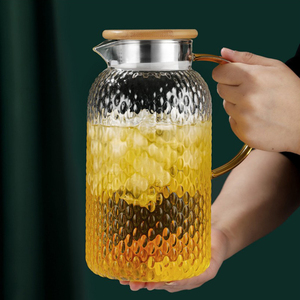 <span class=keywords><strong>Carafe</strong></span> à eau Offre Spéciale de grande capacité Pichet en verre Borosilicate Pichet à eau avec couvercle en acier inoxydable Pichet à eau avec verres - Product Image 3