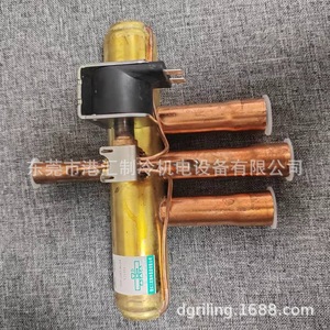 วาล์วสามทางสี่ทางแบบย้อนกลับ Shf 20d 46 04 Sq D44024 000001 24V Dc สำหรับงานทำความเย็น ป้องกันการกัดกร่อน - Product Image 5