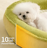 Nid pour chat de dessin animé avec rebord surélevé, coussin amovible et lavable pour chiens de petite et moyenne taille, lit pour chien en peluche en forme de pomme, lit moelleux pour animaux de compagnie