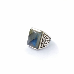 แหวนเงินแท้ 925 ประดับพลอยลาบราดอไรต์ แหวนพลอยลาบราดอไรต์ งานแฮนด์เมด คอลเลคชั่นแหวนสวยๆ เครื่องประดับเงิน ราคาขายส่ง - Product Image 2