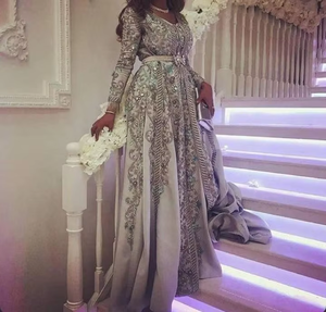 ATIYA LIBAS Impresionante DISEÑO DE Dubái Lujo Lehenga Choli Hasta el suelo Trail para vestido de novia-Material de acetato India Pakistán - Product Image 4