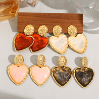 Boucles d'oreilles clous en acier inoxydable pour femme, style Instagram, haut de gamme, en forme de cœur, tendance, polyvalentes, inaltérables