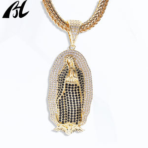 จี้พระแม่มารีทองเหลือง C-765 ประดับเพชรซิคอนหลากสี ชุบทอง 14K 3 สี ดีไซน์หรูหรา สไตล์ศาสนา - Product Image 4