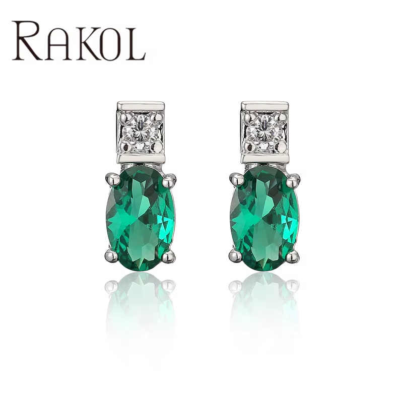 สีเขียว