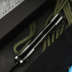 Cuchillo de despliegue automático Axis 4170BK con mango de fibra de carbono y hoja de acero inoxidable de punta caída, cuchillo automático. - Product Image 4