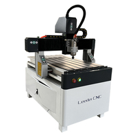 Routeur CNC portable de bureau Leedercnc 60x60 pour la découpe d'aluminium, de plastique, de PVC et de plexiglas, idéal pour les loisirs créatifs et l'usage domestique (modèle 2026)