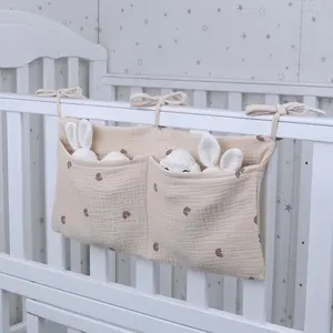100% Baumwolle Musselin Baby Kinderzimmer Krippe Organizer Hängende Aufbewahrung tasche Spielzeug Aufbewahrung windeln Organizer