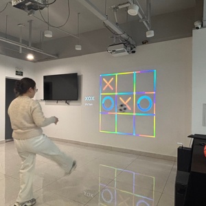 Sistema de Juego Interactivo de Proyección Infrarroja para Interiores XOX, Pared Digital Interactiva de Fútbol <span class=keywords><strong>con</strong></span> Respuesta Instantánea de 0.3ms - Product Image 2
