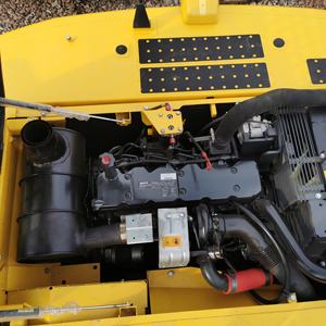 Excavadora Usada Komatsu PC240 PC220 PC210 en Venta, 24 Toneladas, Fabricada en Japón, Importada con Embalaje Original, Buen Estado - Product Image 4