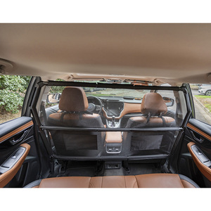 कार पालतू फ्रंट और रियर स्पेसर/आइसोलेशन नेट, डॉग रियर सीट गारंटर, प्लास्टिक सार्वभौमिक पोर्टेबल सुरक्षा बाड़ - Product Image 4