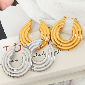 Pendientes de Aro en Forma de U, Diseño Geométrico, Tono Dorado y Plateado, Uso Diario, Joyería de Moda Unisex - Product Image 2
