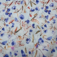 Tissu popeline de coton 60S imprimé numériquement, motif floral bleu, 110x110, tissu léger et respirant pour robe, chemisier, pyjama