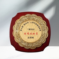 Yiwu Collection Trophée de récompenses de karaté professionnel Trophée de récompense de karaté en verre personnalisé Trophée de karaté en gros Tasses de trophées de karaté de Chine
