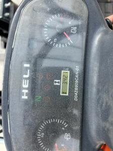 Precio barato almacén chino 4x4 rueda de carretilla elevadora usada carretilla elevadora diesel de segunda mano 3,5 toneladas Heli K35 carretilla elevadora a la venta - Product Image 3