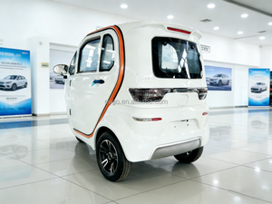 รถสามล้อไฟฟ้าแบบปิด รุ่นท็อปแฟชั่น 3 ล้อ พร้อมมอเตอร์แบบไร้แปรงถ่าน จอ LCD รองรับผู้โดยสาร 3 คน แบตเตอรี่ 60V 58AH 1200W รับน้ำหนักได้ 400 กก. - Product Image 3