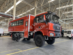 Camión de autobús Shacman X3000 6x6, uso minero, transporte de pasajeros, camiones todoterreno personalizados, camión transportador de personal - Product Image 2