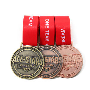 Une équipe en alliage <span class=keywords><strong>de</strong></span> zinc personnalisée en usine, une médaille créative <span class=keywords><strong>de</strong></span> trois couleurs <span class=keywords><strong>de</strong></span> rêve avec ruban - Product Image 3