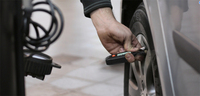 Manomètre numérique de pression des pneus YW-732 haute précision avec affichage multi-unités (psi/bar/kPa) pour voitures, motos et vélos