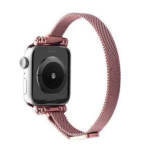 Cinturino magnetico in acciaio inossidabile per i Watch Series 6 5 4 3 2 1, cinturino Milanese in metallo per Apple Watch 7