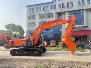 Excavadora usada Hitachi 20 Ton Excavadora Hitachi ZX200 Excavadora sobre orugas fabricada en Japón HITACHI ZX200 - Product Image 3