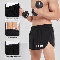 Poliéster Secado rápido Peso ligero Doble capa Deportes sin costuras Ropa atlética Entrenamiento de gimnasia Venta al por mayor Pantalones cortos para correr para hombres