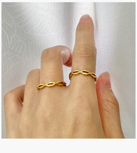 Trang Sức Quyến Rũ Phong Cách Sói Thủ Công Phụ Kiện Ngón Tay Hình Môi Rỗng Nhẫn Mạ Vàng 18K - Product Image 6