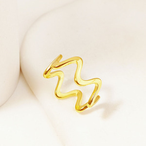 เครื่องประดับสุดหรูสำหรับผู้หญิงแหวนปรับระดับได้ทำจากสแตนเลสสตีลชุบทองสำหรับผู้หญิง - Product Image 2