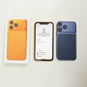 Téléphone Xr authentique dans le style du Phone 17 Pro, téléphone 4G débloqué, livré avec la boîte du 17 Pro scellée, batterie à 100 % de capacité - Product Image 1