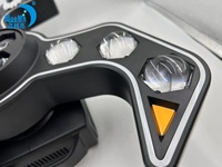 Projecteur de scène professionnel Bluemoon DJ DMX Bee Eyes Disco Lights RGBW Beam Full Moon Scimitar, nouveau modèle 120W 4-en-1 à tête mobile