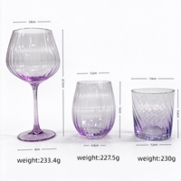 Verre en cristal sans plomb, fabriqué à la main, bord découpé au laser à froid, tige sans soudure, ultra transparent, couleur infusée (non peint par pulvérisation)