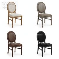 Chaise de mariage luxueuse et raffinée en PP imitation bois avec médaillon, siège rembourré, pour événements, location, fournisseur en gros, commande en gros