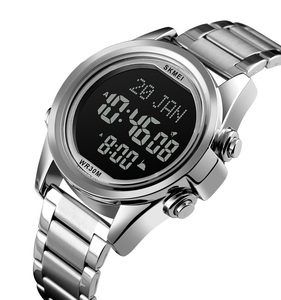 Meilleure montre numérique islamique <span class=keywords><strong>Skmei</strong></span> <span class=keywords><strong>1667</strong></span> Azan pour musulmans avec boussole de direction de la prière - Product Image 2