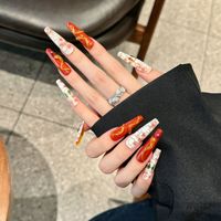 Faux ongles à presser faits main, longs forme cercueil, motif dragon chinois 3D, charme métallique, feuille d'or, luxe oriental, artisanat lourd, ongles en gel, vente en gros