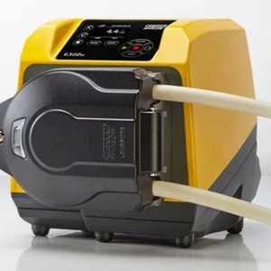 Pompe péristaltique Watson Marlow 630S à moteur pas à pas, type à pince, alimentation électrique, débit de 2000 ml/min - Product Image 1