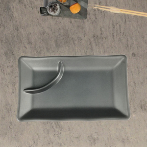 Plato Rectangular de Melamina Negra para Sushi, Plato para Aperitivos Japoneses con Compartimento para Salsa, Bandeja para Servir en Restaurantes, 7.8 Pulgadas - Product Image 3