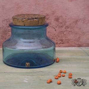 Coppia di Barattoli in Vetro Azzurro con Tappi in Sughero HolmeGaard Prodotto Cascade England Mark Misure Grande e Piccola - Product Image 4