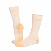 Chaussettes de yoga confortables à grip antidérapant, tricot chevron, pour Pilates, Barre et Studio, avec grip en silicone, logo personnalisé, OEM ODM