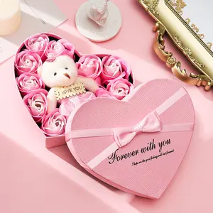 Sevgililer günü hediyelik sabun çiçekler kalp şeklinde ayı sabun gül demir kutu ile özel düğün iyilik