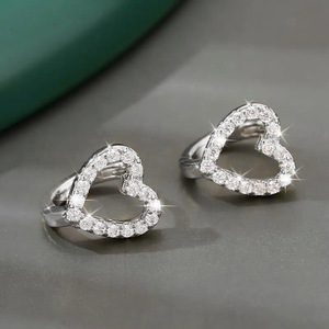 Orecchini a Cerchio con Cuore Cavo per Donne, Accessori per Orecchie Semplici da Indossare Quotidianamente - Product Image 5